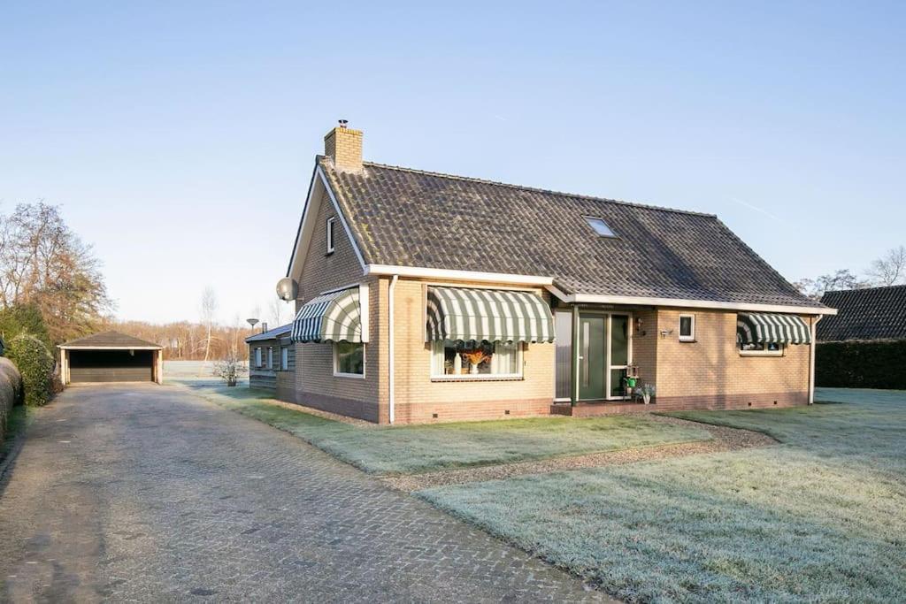 Knus Appartement Aan Bosrand Hornsterzwaag Extérieur photo